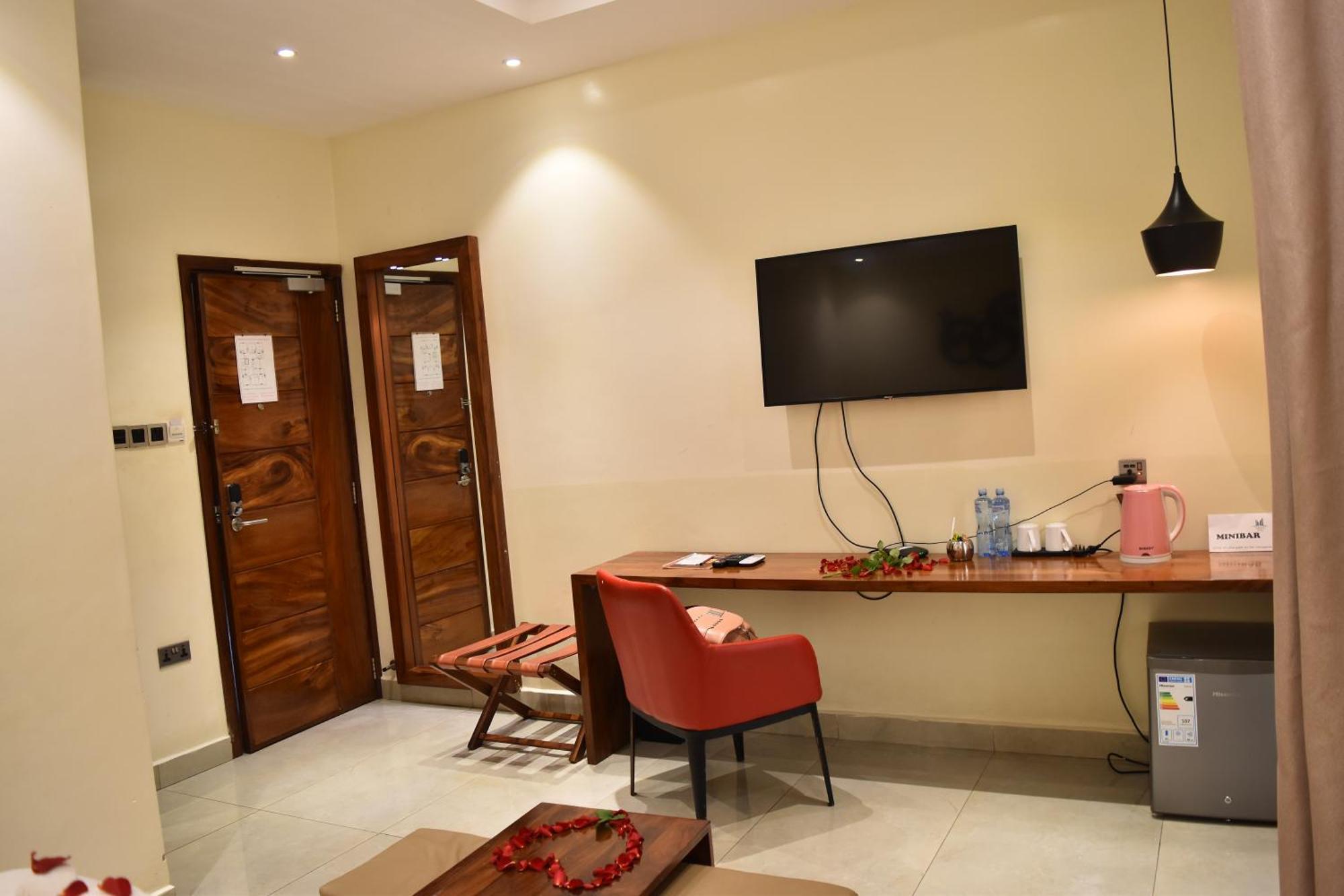 Millennium Terrace Hotel Kampala Exterior photo